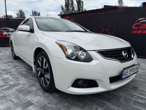 Nissan Altima 2010 - фото 3