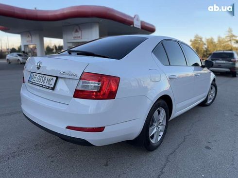 Skoda Octavia 2014 - фото 11