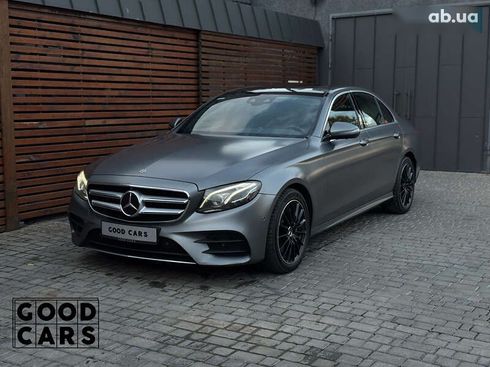 Mercedes-Benz E-Класс 2018 - фото 3