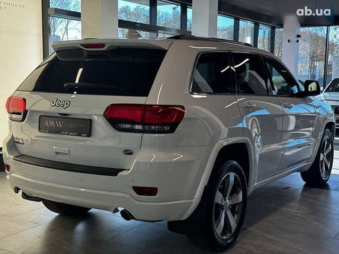 Jeep Grand Cherokee 2015 - фото 12