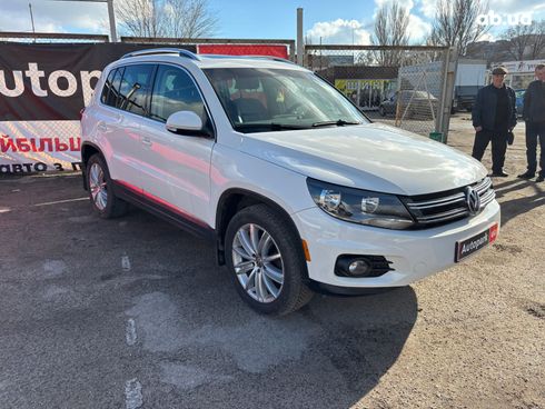 Volkswagen Tiguan 2011 белый - фото 7