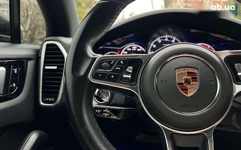 Porsche Cayenne 2020 - фото 12