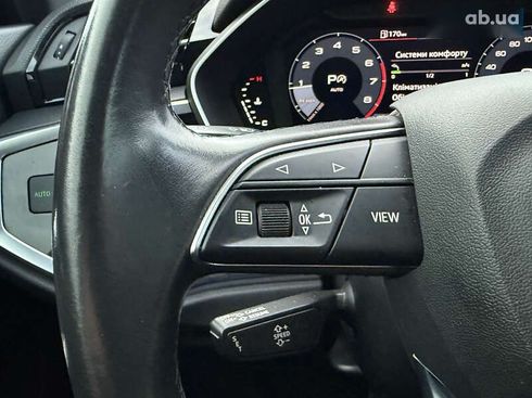 Audi Q3 2021 - фото 19