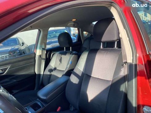 Nissan Altima 2016 - фото 20