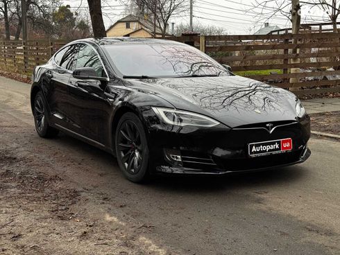 Tesla Model S 2019 черный - фото 3