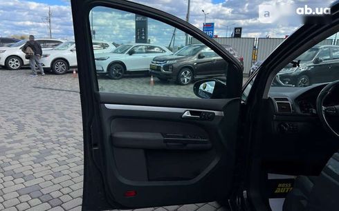 Volkswagen Touran 2015 - фото 9