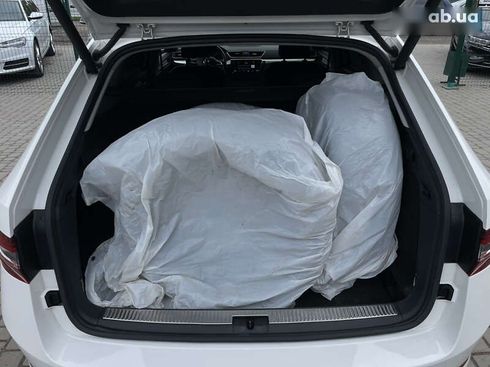 Skoda Superb 2017 - фото 30