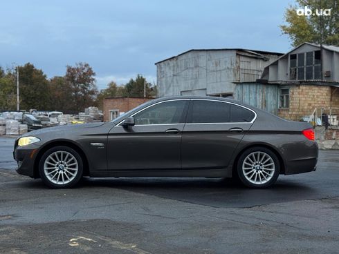 BMW 5 серия 2011 коричневый - фото 6
