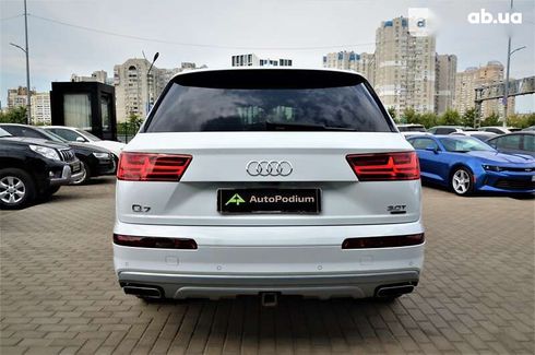 Audi Q7 2017 - фото 15