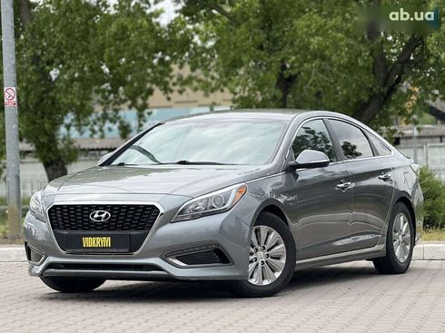 Hyundai Sonata 2016 - фото 2
