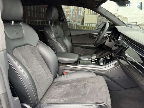 Audi Q8 2020 - фото 29