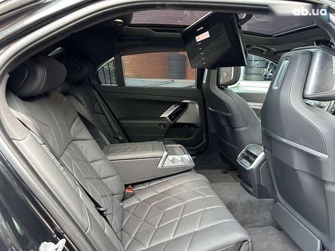 BMW 7 серия 2023 - фото 28