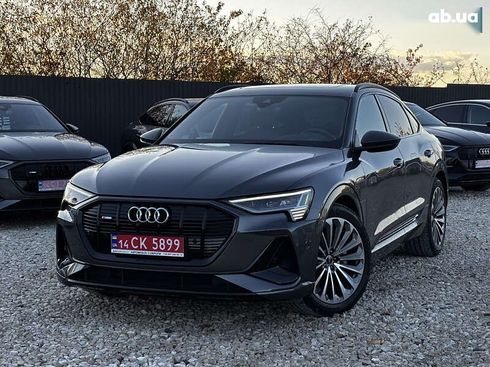 Audi E-Tron 2021 - фото 17