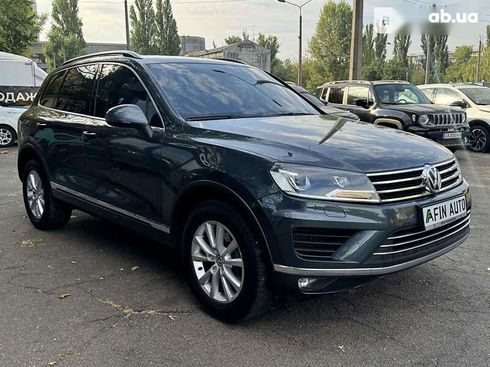 Volkswagen Touareg 2015 - фото 4