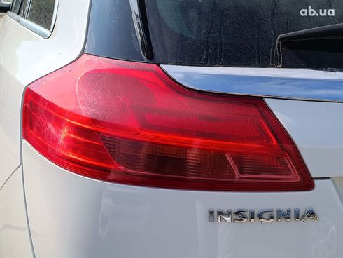 Opel Insignia 2010 бежевый - фото 8