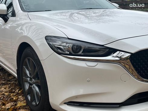 Mazda 6 2022 белый - фото 4