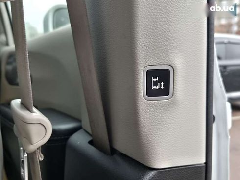 Chrysler Pacifica 2017 - фото 28