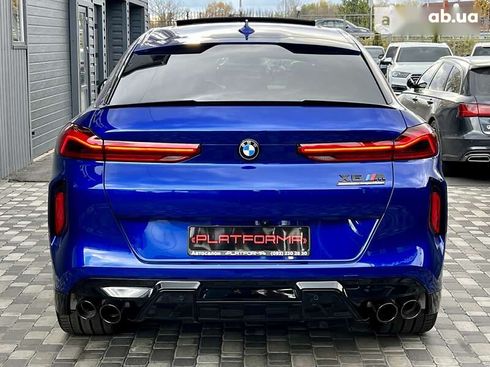 BMW X6 M 2022 - фото 10