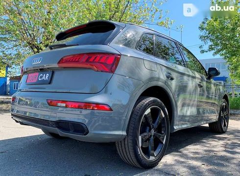 Audi SQ5 2018 - фото 23