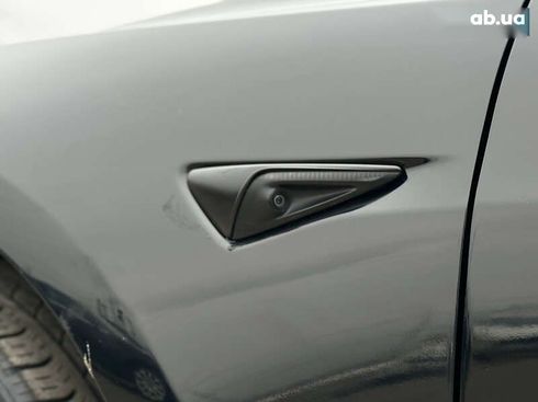 Tesla Model 3 2022 - фото 12