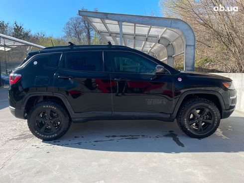 Jeep Compass 2017 черный - фото 11