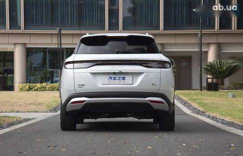 BYD Song L 2024 - фото 6