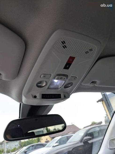 Peugeot 2008 2022 - фото 22