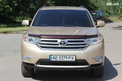 Toyota Highlander 2011 - фото 4
