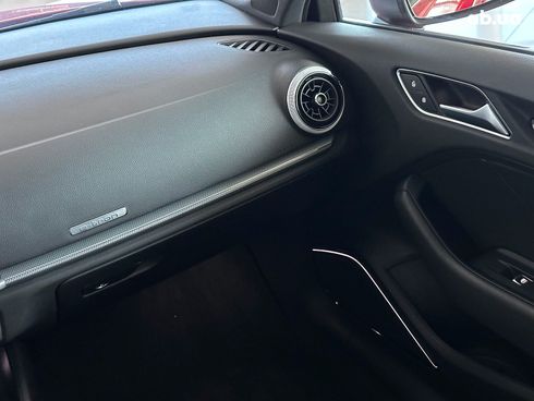 Audi A3 2017 красный - фото 19