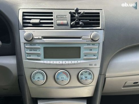 Toyota Camry 2007 - фото 17