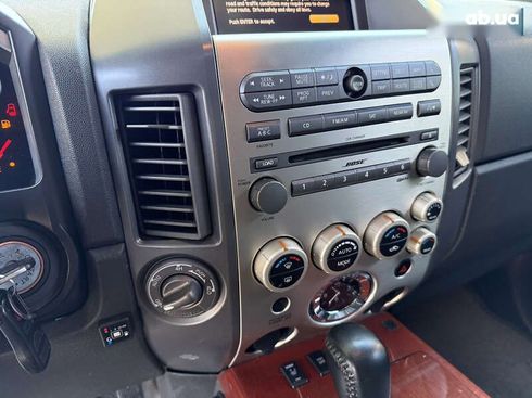 Infiniti QX56 2004 - фото 11