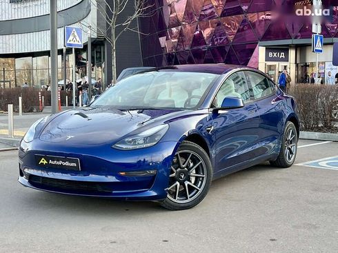 Tesla Model 3 2022 - фото 17