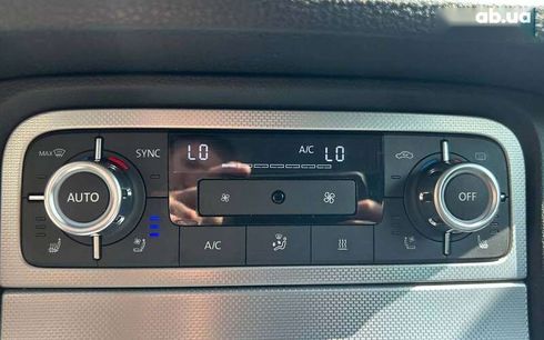 Volkswagen Touareg 2014 - фото 15