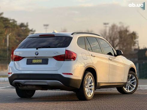 BMW X1 2014 - фото 19