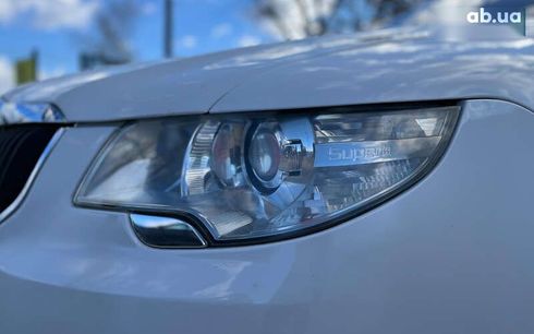 Skoda Superb 2012 - фото 26