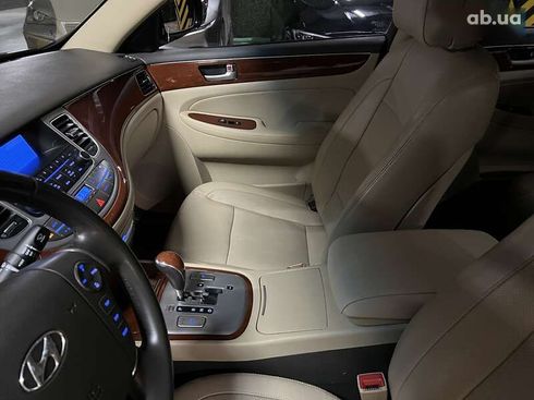 Hyundai Genesis 2013 - фото 23