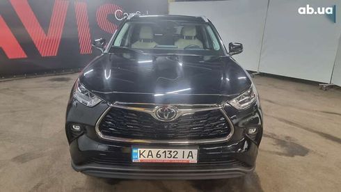 Toyota Highlander 2022 - фото 2