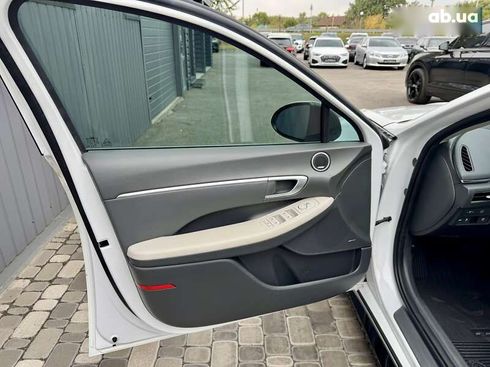 Hyundai Sonata 2020 - фото 11