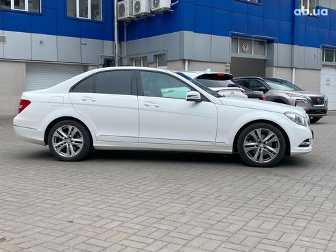 Mercedes-Benz C-Класс 2013 белый - фото 11