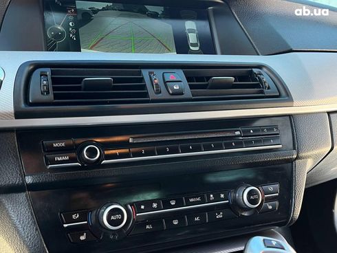 BMW 5 серия 2013 белый - фото 20