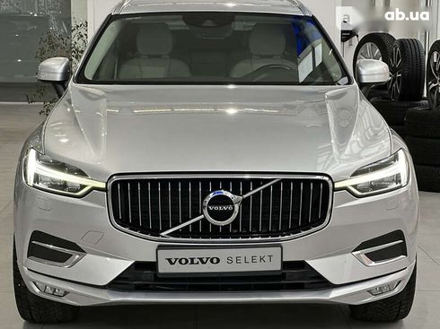 Volvo XC60 2017 - фото 2