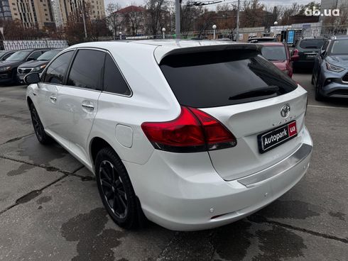 Toyota Venza 2012 белый - фото 5