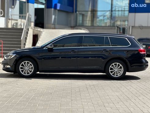 Volkswagen Passat 2018 черный - фото 28