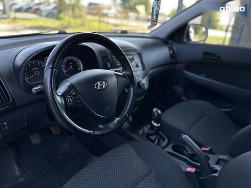 Hyundai i30 2010 - фото 21