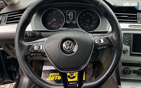 Volkswagen Passat 2015 - фото 12