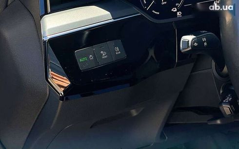 Audi E-Tron 2019 - фото 13