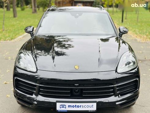 Porsche Cayenne 2018 - фото 12