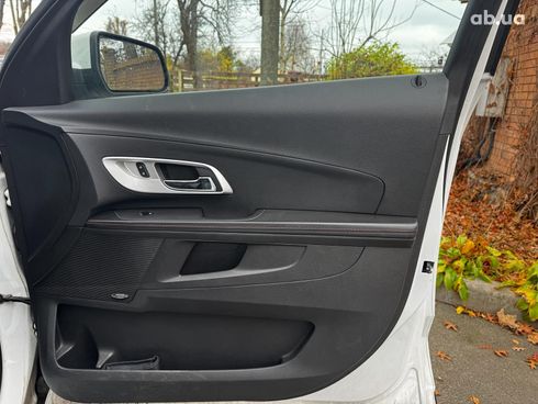 Chevrolet Equinox 2015 белый - фото 27