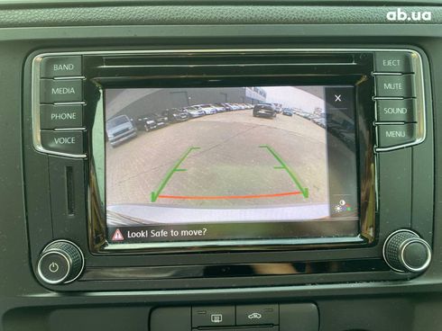 Volkswagen Jetta 2015 серый - фото 16