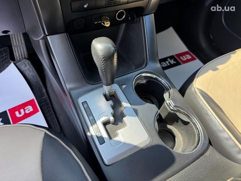 Kia Sorento 2010 коричневый - фото 24